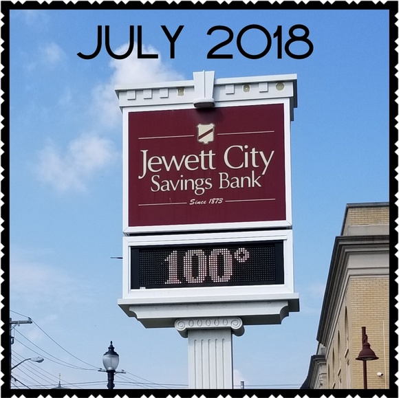 Meet Your Posher! - Picture 10 of 13